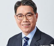 이재관, 민주당 천안시장 후보 확정..2차 결선서 이규희 후보 제쳐