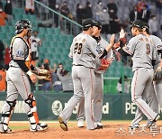 [ST포토] 한화, 8-5 짜릿한 역전 승