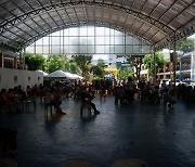 혼돈의 필리핀.. 총기 난사·수류탄 폭발에 투표기 고장까지 [필리핀 대선]