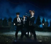 [영상]투모로우바이투게더, 흑화한 소년들..'Good Boy Gone Bad' MV 티저