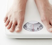 "여성은 '과체중', 남성 '저체중'이 골절 위험 높아"