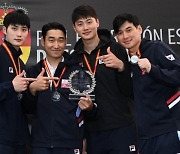 한국 펜싱 남녀 사브르, 월드컵 단체전 나란히 우승