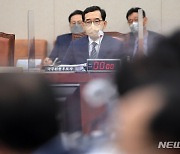 '사외이사 논란' 이창양 산업장관 후보자 "거수기 역할 안 했다"
