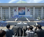 미중일과 북핵 협력 논의..尹, 외교무대 데뷔전