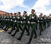 RUSSIA-MOSCOW-V-DAY-PARADE