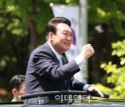 尹대통령 '한반도 비핵화' 대신 '북한 비핵화' 쓴 이유는?