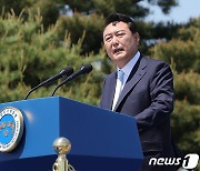 尹정부 첫 당정협의 11일 열린다..코로나 손실보상 추경 논의