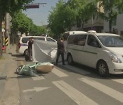 서울 연남교 부근서 오토바이·버스 충돌..오토바이 운전자 사망