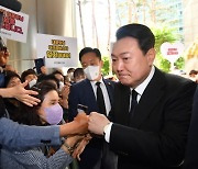 '야당' 된 민주당, 尹에 '충고'.."독주·독선 경계하라"