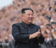 김정은, 푸틴에 러시아 전승절 축전 "위대한 승리"