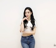 소나무 출신 나현, 홍진영 품으로.."3인조 걸그룹 멤버 확정→솔로 데뷔 고민"[공식]