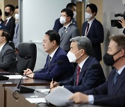 국방 새 사령탑 '이종섭號' 출범..내일 전군 주요직위자 회의