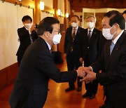 Visiting Japanese reps pledge warmer ties