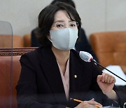 이영 중기장관 후보자 청문회, 이해충돌 검증에 집중