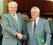 Ukraine Obit Kravchuk