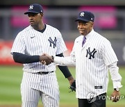 Blue Jays Yankees Baseball