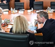 GERMANY GOVERNMENT CABINET MEETING