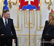 SLOVAKIA POLAND DIPLOMACY