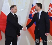 SLOVAKIA POLAND DIPLOMACY