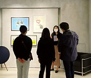 테사, 블루칩 미술품 소개 도슨트 프로그램 진행