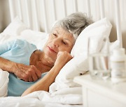 노인 '수면장애' 원인 4가지는?