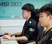 [MSI] '웨이, 바론 스틸' RNG, PSG 탈론 꺾고 3연승 질주