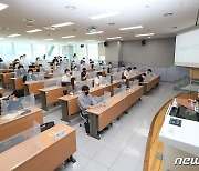 동아대, 2022 취업설명회 성황리 개최..올해 부산 대학 중 처음