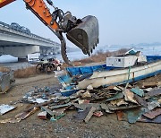 경기도, 바닷가 불법행위 특별단속..불법노점·방치선박 등 강력조치