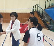 [밀양소식]김정희 밀양교육장, 장애학생체육대회 배구 선수단 격려 등