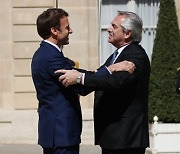 epaselect FRANCE ARGENTINE DIPLOMACY