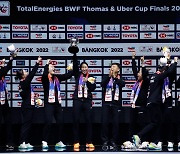 한국 여자 배드민턴, 중국 꺾고 12년 만에 세계선수권 우승