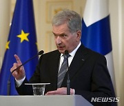 핀란드 대통령 "며칠 내 나토 가입 신청 결정"..푸틴 "실수"