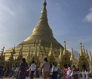 Myanmar Fullmoon Day