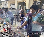 Myanmar Fullmoon Day