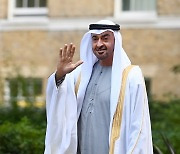 UAE 실세 무함마드 아부다비 왕세제, 차기 대통령으로 선출(종합)