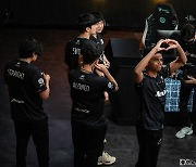 [MSI 포토] 팀 에이스, "응원해준 팬들 감사해요"
