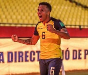 '선수 출생지 논란' 에콰도르, 월드컵 못 가나?