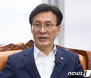[인터뷰] 김민석 "이재명 출마, 불가피한 운명..8곳 승리 목표"