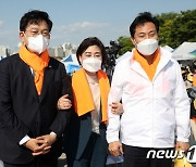 학교폭력예방 캠페인 참석한 오세훈·송영길
