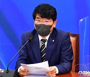 '성비위 의혹' 박완주 "불가피하게 제명의 길 선택"..의혹 부인