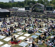 '음악 축제가 돌아왔다'