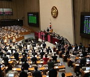 [단독] 민주당 밀어붙인 '검수완박 입법', 감사원·선관위 의견 수렴 없었다
