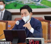 '시험대이자 독배' 안고 출항 원희룡號, 주택시장 안정 끌어낼까