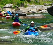 무더위 날리는 짜릿한 질주