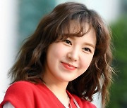 [TEN 포토] 웬디 '햇빛에 더해진 이쁨'