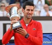 'ATP 1000승 고지' 조코비치, 이탈리아 인터내셔널 제패..시즌 첫 우승