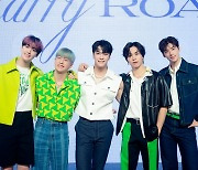 "1위, 자신있다"..아스트로, 데뷔 7년차에 절정 꽃피운 '청량돌' (종합)