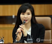'미투 검사' 서지현, 법무부 나가라에 '사표'