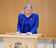 스웨덴 나토 가입 신청 공식 결정.."안보정책의 역사적 변화"