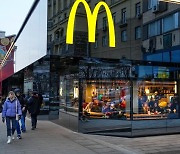 러시아 개방·시장경제화 상징 '맥도날드'..30년만 철수